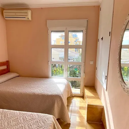 Marilo Vyb Denia